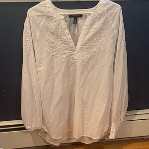 Ellen Tracy White Embroidered Blouse